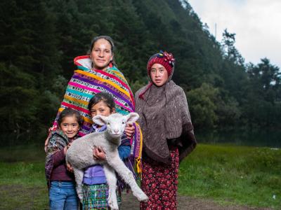 Mother and her daughters from Guatemala